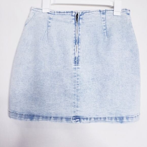Wild Fable Daisy Floral Embroidered Denim Mini Jean Skirt Women's Size 12 - Picture 5 of 9